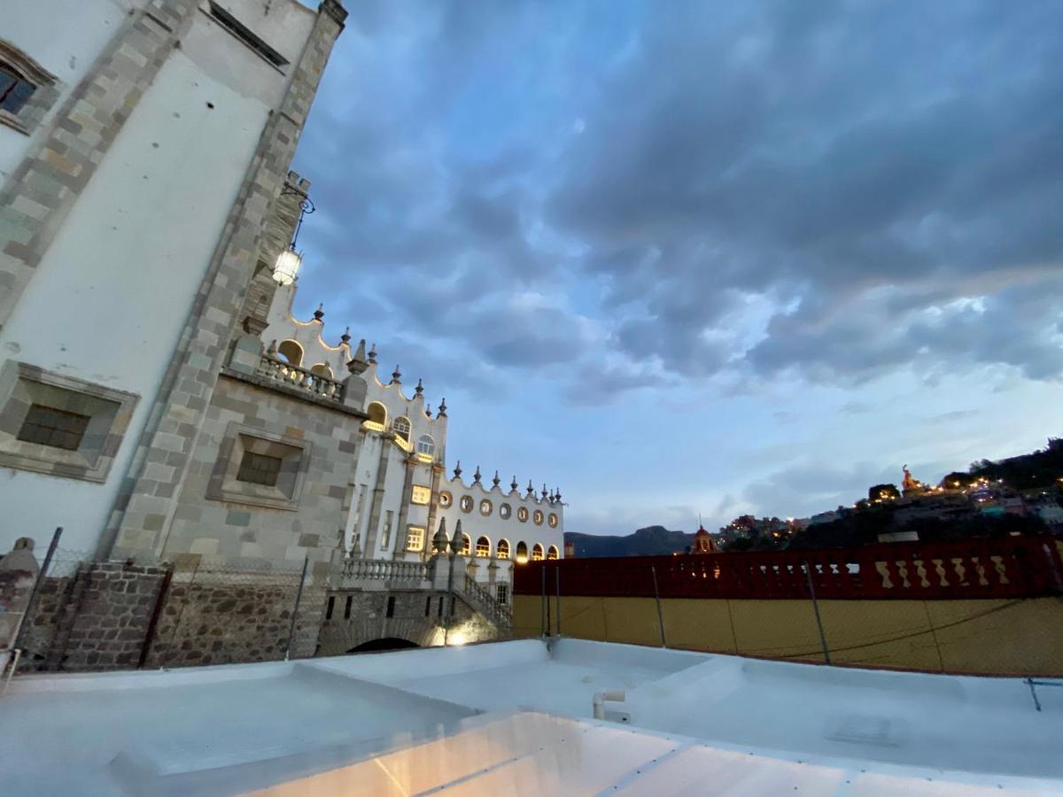 Hotel Universidad Guanajuato Ngoại thất bức ảnh