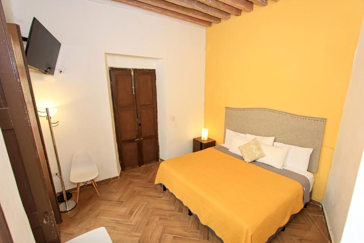 Hotel Universidad Guanajuato Ngoại thất bức ảnh