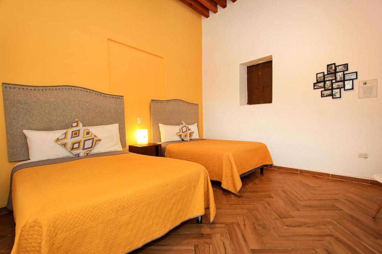 Hotel Universidad Guanajuato Ngoại thất bức ảnh